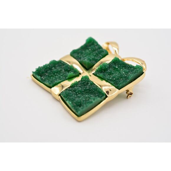 Vintage Christmas Present Pin Brooch Crystal Geode Gift Box Gold Green BinAQ - Picture 6 of 12